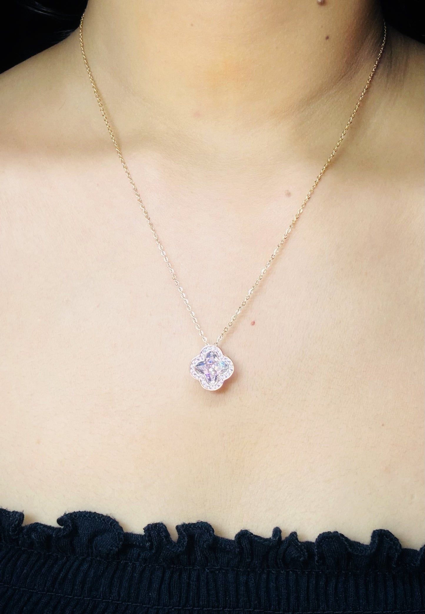 Clover Pendant