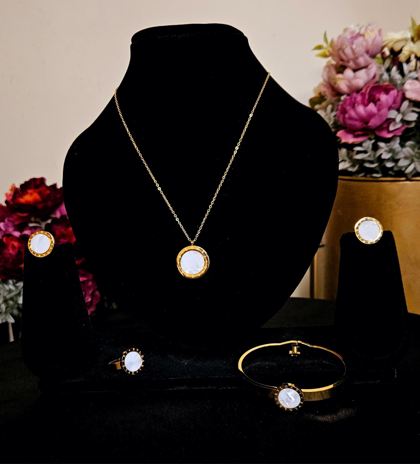 Charm Pendant(With Ring & Bracelet)