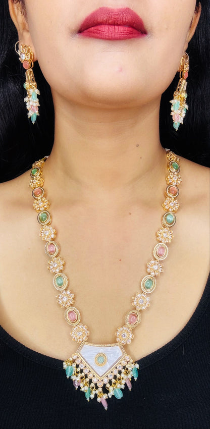 Victoria Tassel Long Necklace(With Maangtika)