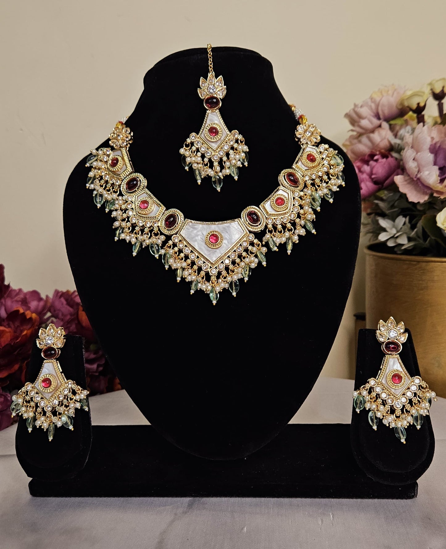 Victoria Tassel Necklace(With Maangtika)
