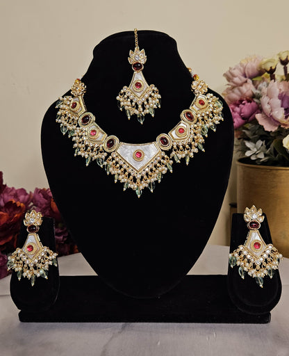 Victoria Tassel Necklace(With Maangtika)