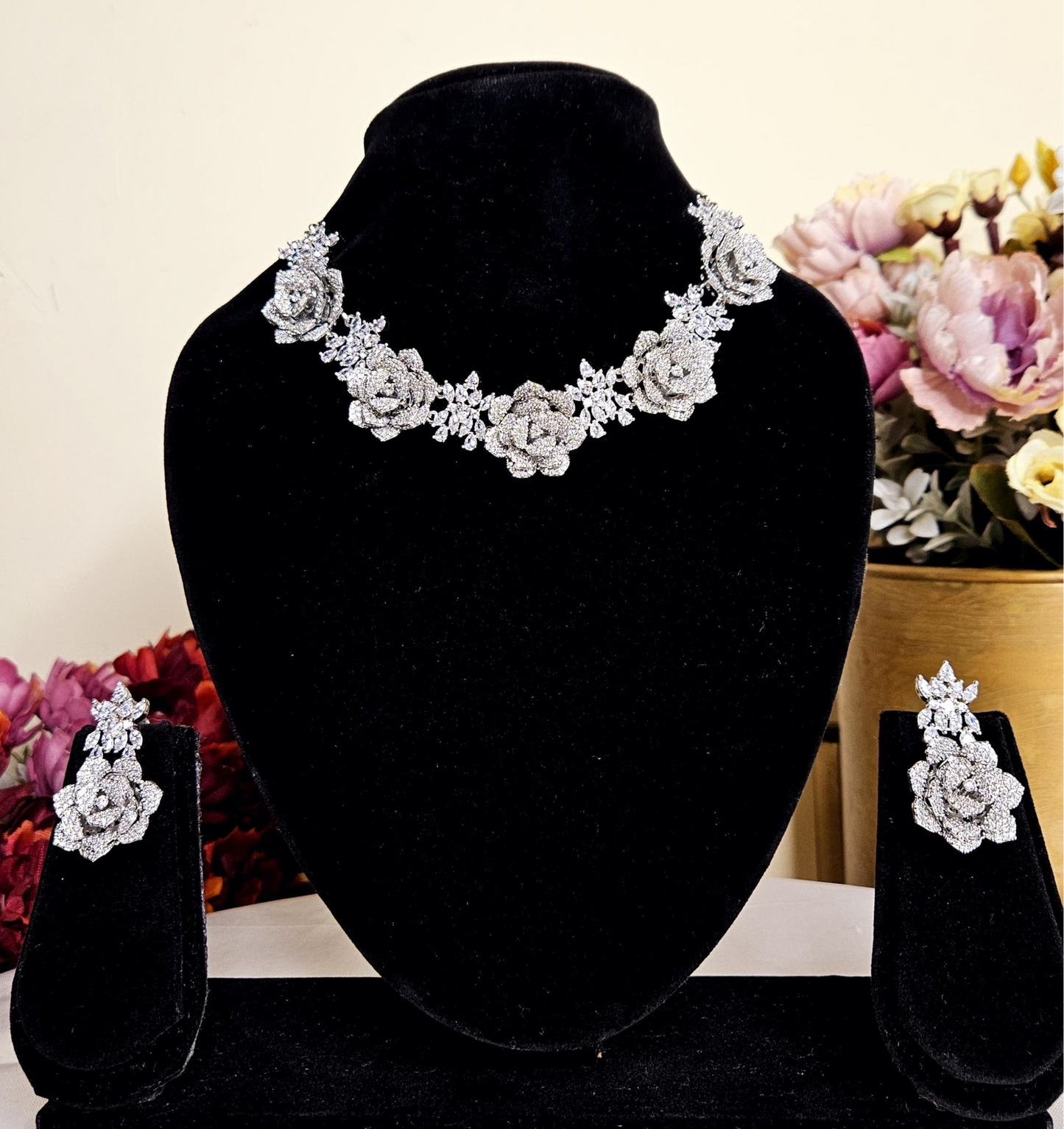 Rose Classic Necklace