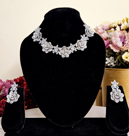 Rose Classic Necklace
