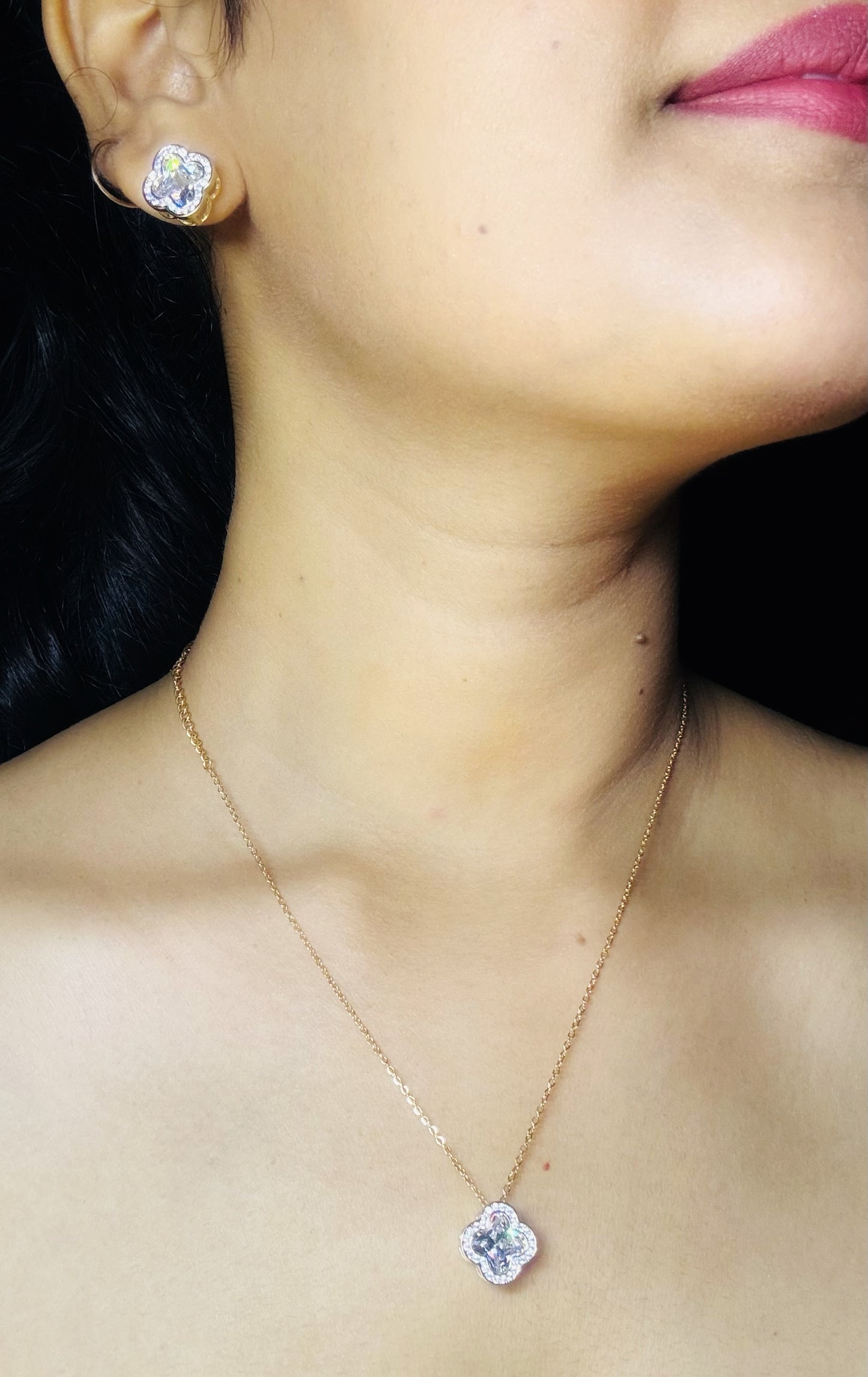 Clover Pendant