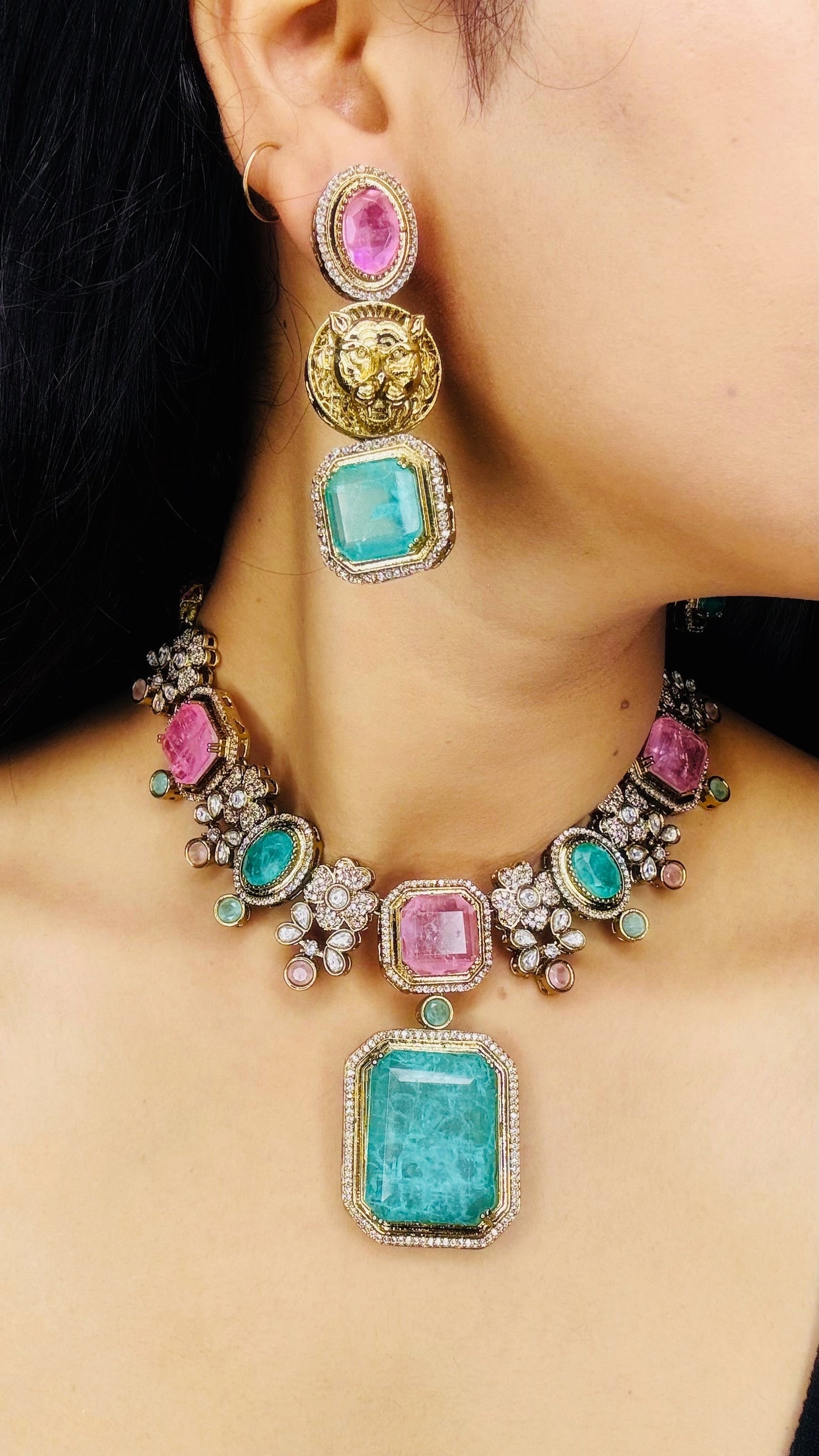 Moissanite Mint Stone Necklace