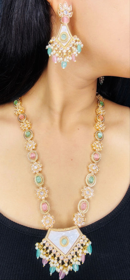 Victoria Tassel Long Necklace(With Maangtika)