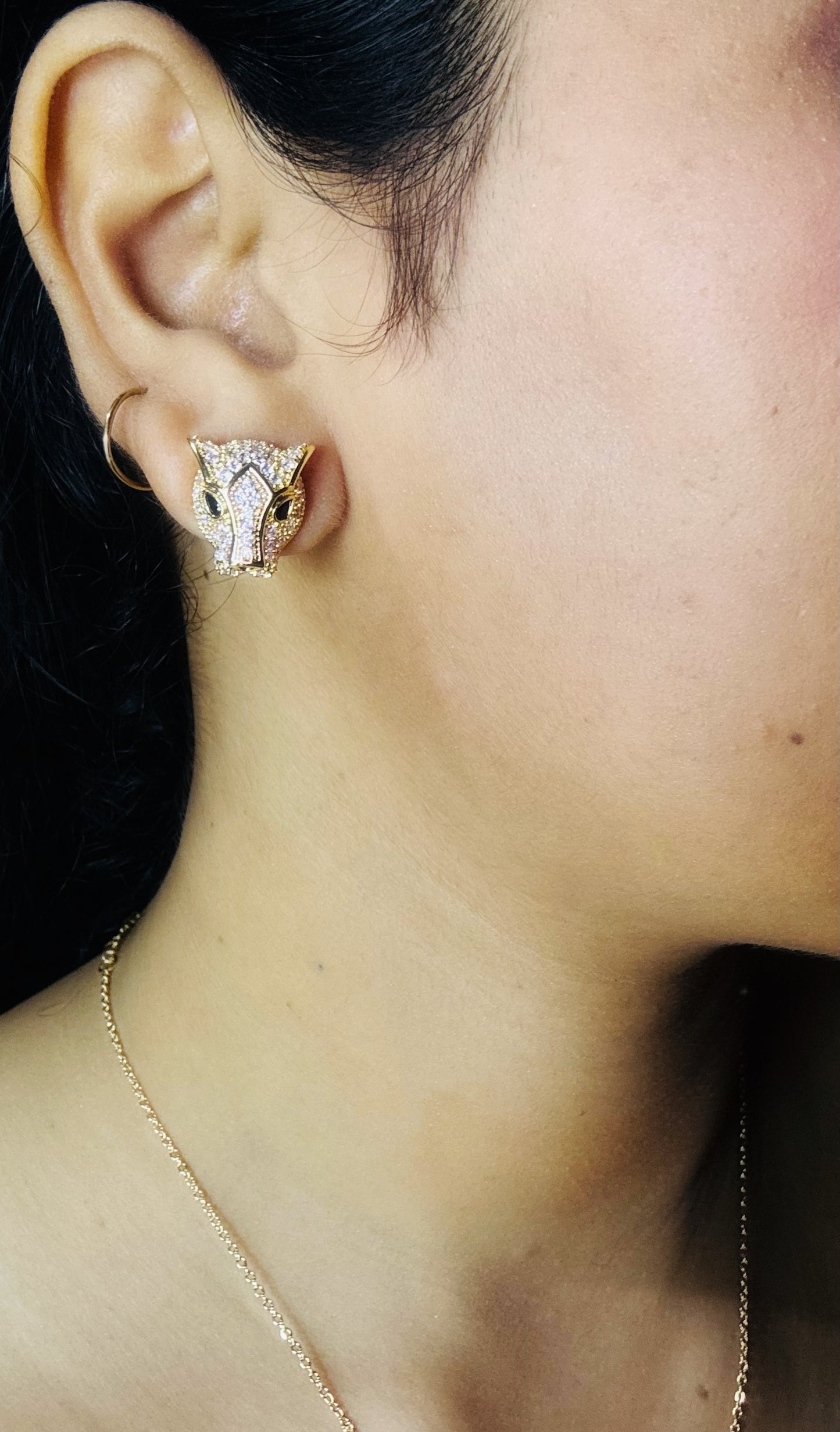 Stone Studded Jaguar Pendant