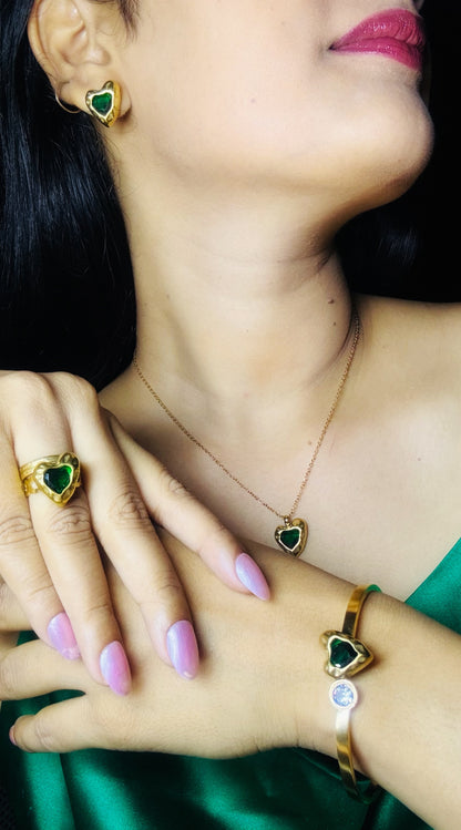 Emerald Heart Curb Chain Pendant(With Ring & Bracelet)
