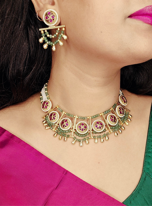 Savan Necklace