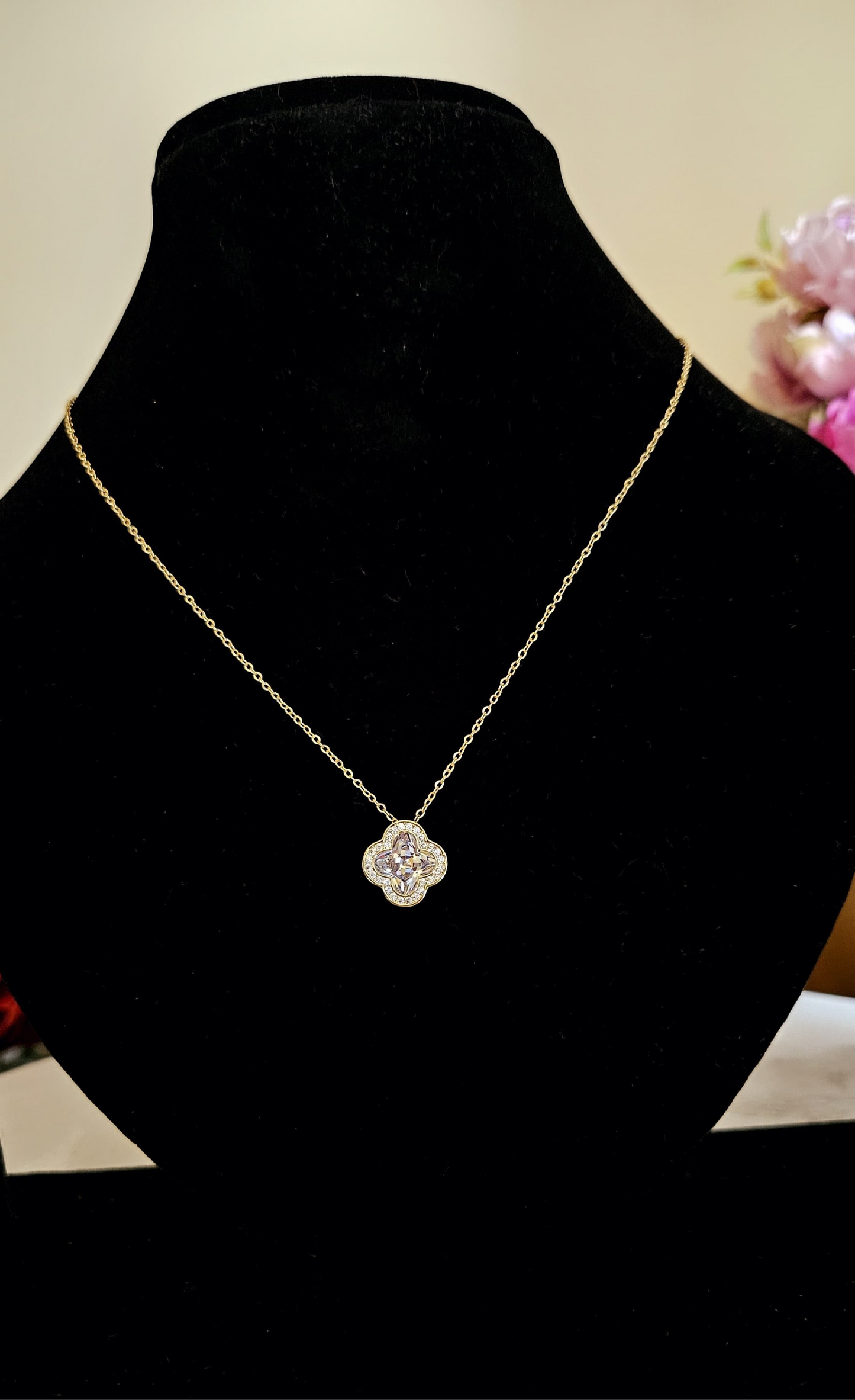 Clover Pendant