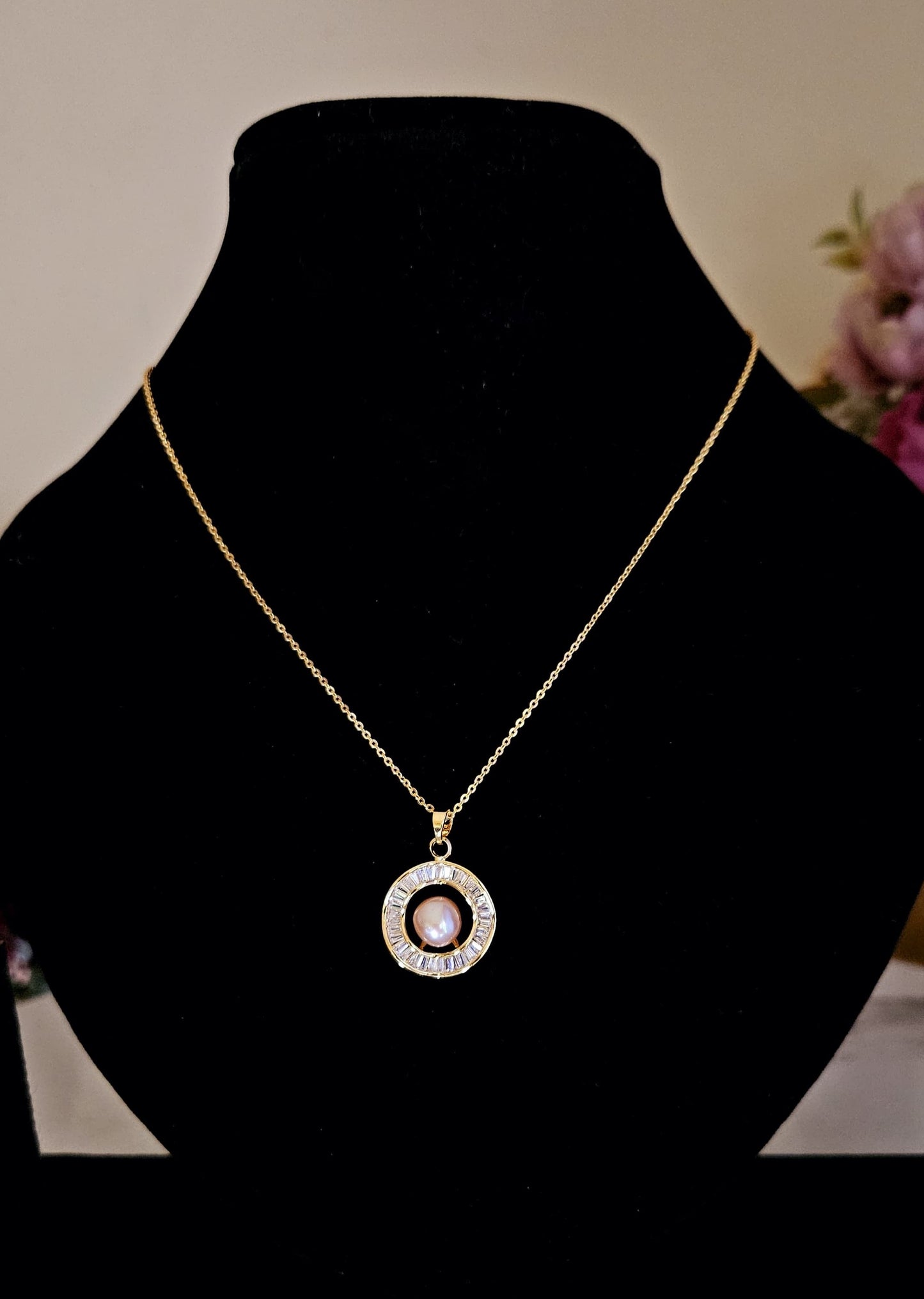 Round Freshwater Pearl Pendant