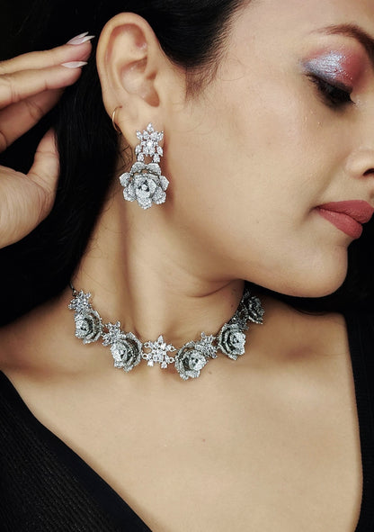Rose Classic Necklace